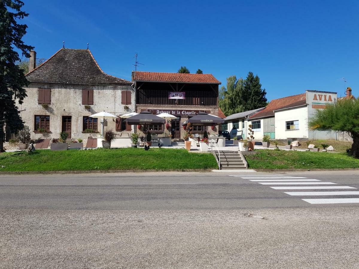 Gite Le Petit Pied-A-Terre La Chapelle-Saint-Sauveur  Exterior photo